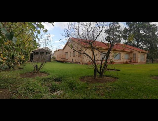 4 BEDROOM HOUSE FOR SALE IN ERMELO